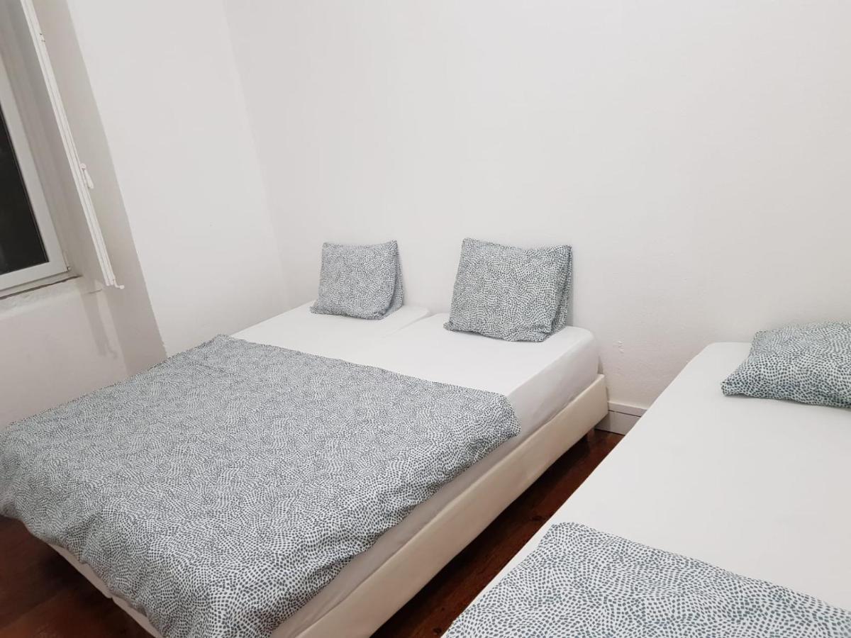 Hostel 7 Luz *